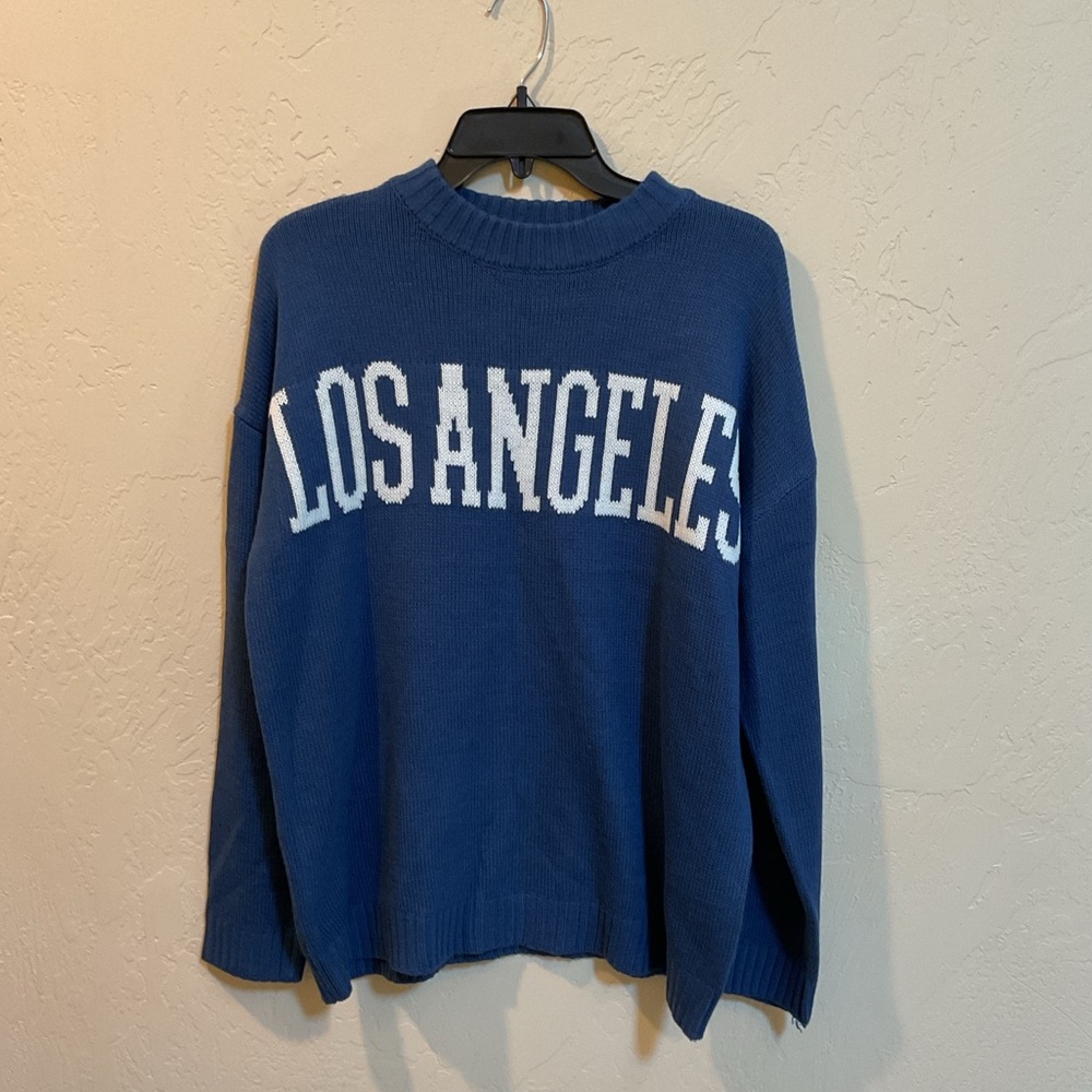 Blue Los Angeles Sweater by just Polly NY med